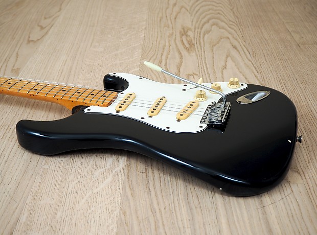 ギター 1986-7 Fender Strat ST-33R Fugigen Just picked up this awesome 1986 Strat in Olympic White with