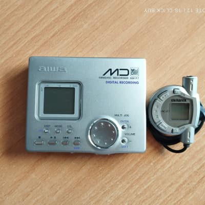 Aiwa Walkman recorder MD Portable Player AM F7 silver