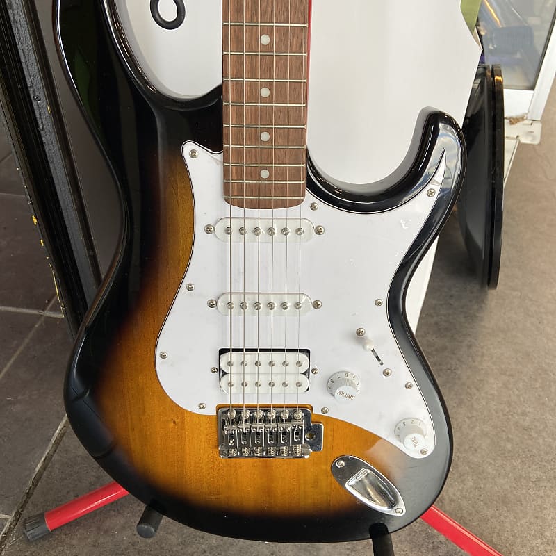 Cort G110 | Reverb