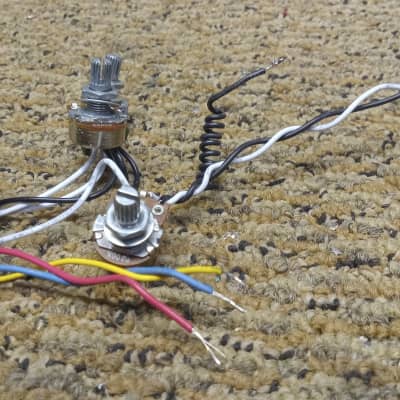Strat Wire Harness, Import, Plug and play (well crimp or solder) for Project or? image 6
