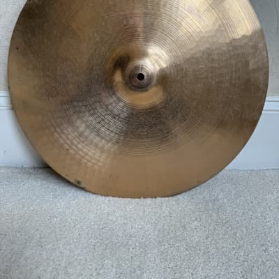 Exceptional Paiste 404 18