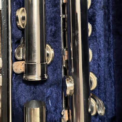 Armstrong 104 Student Model Closed-Hole Flute with C Foot, Offset G 2010s - Silver-Plated image 6