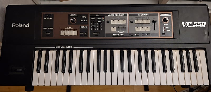 Roland VP-550