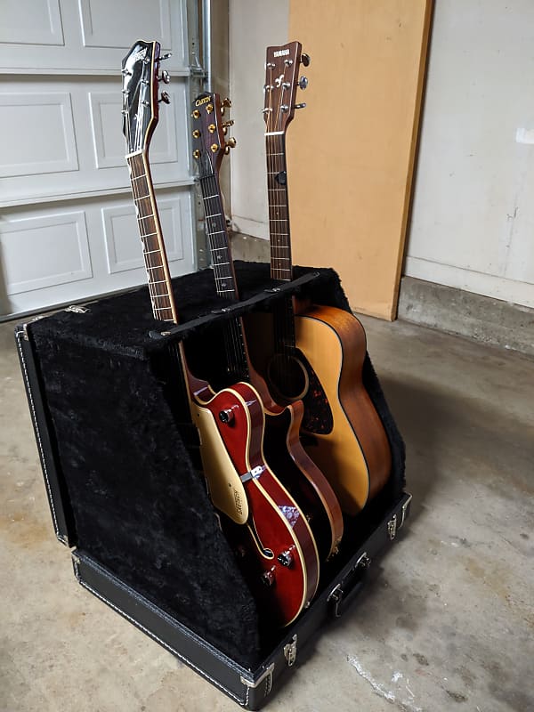 Fender Classic Series Case Stand 3 Black 3-Way Guitar/Bass Stand