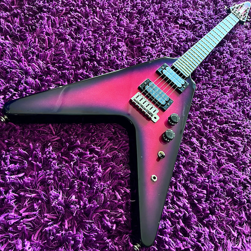 Fernandes BSV60 "The Function" Flying V Purple Sparkle Reverb UK