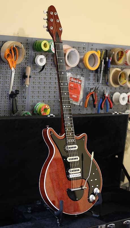 Dansan Red Special 2018, Brian May guitar