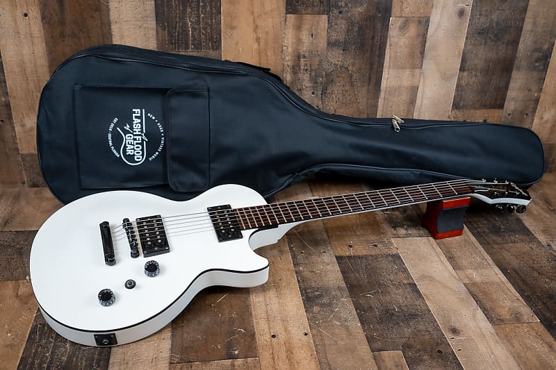 Epiphone Les Paul Baritone 2004 Alpine White 27.75" Scale | Reverb