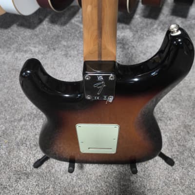 Fender Stratocaster 2024 - 3 color sunburst - Limited Edition Custom 50's Fat Pickups image 12