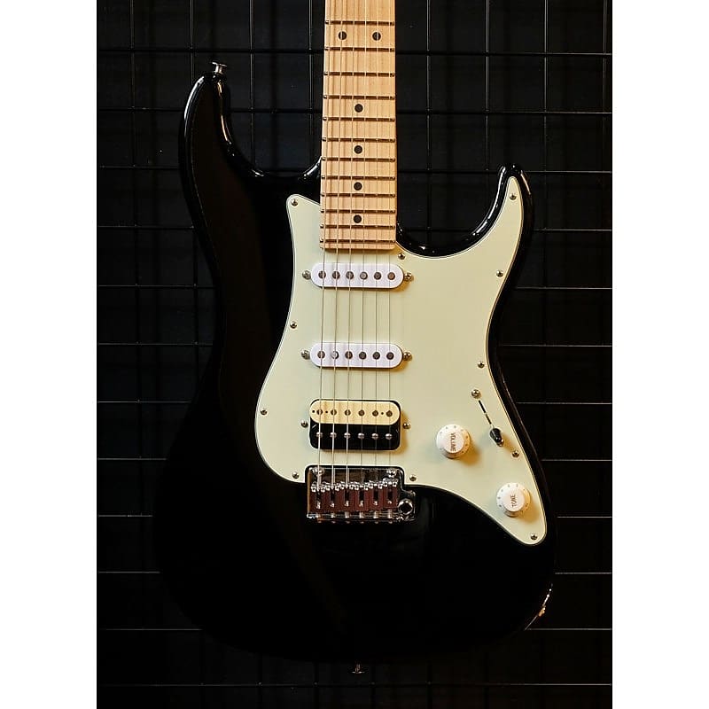 Suhr JST JE-Line Standard Plus - 器材