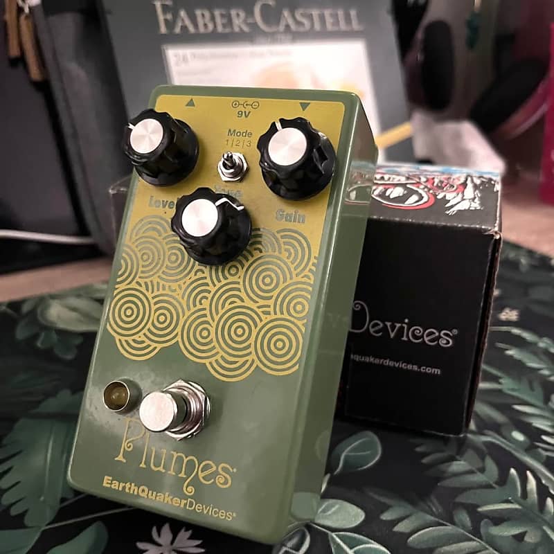 EarthQuaker Devices Plumes Small Signal Shredder