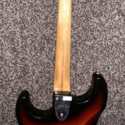 Vintage 1973 fender Stratocaster maple Fretboard electric.guitar hardtail  made in the usa  Sunburst image 7