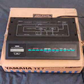 Yamaha TX7 DX7 vintage FM synth module with box | Reverb