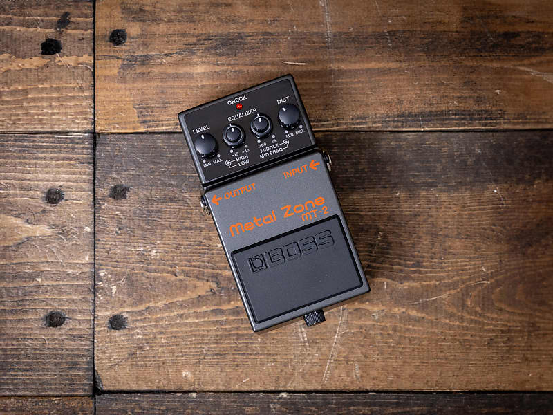 Boss MT-2 Metal Zone Distortion | Reverb Canada