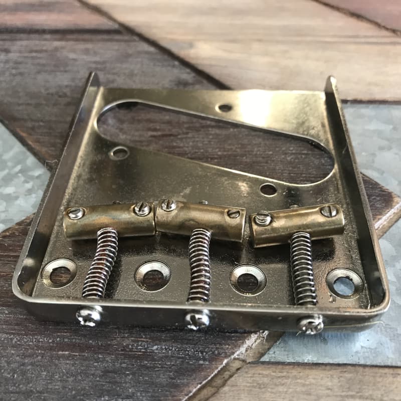 Gotoh GE104BAN-BS300 Aged Nickel Relic Vintage Series Guitar Bridge With Brass Saddles