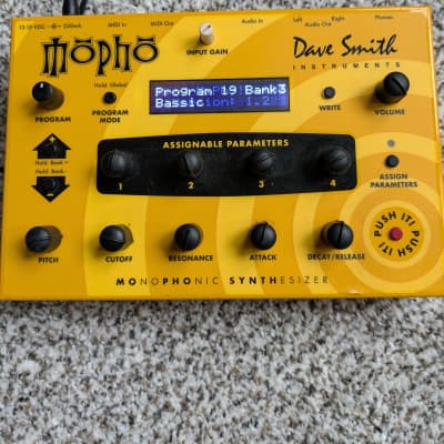 Dave Smith Instruments Mopho Desktop Monophonic Synthesizer 2008 - 2016 - Yellow