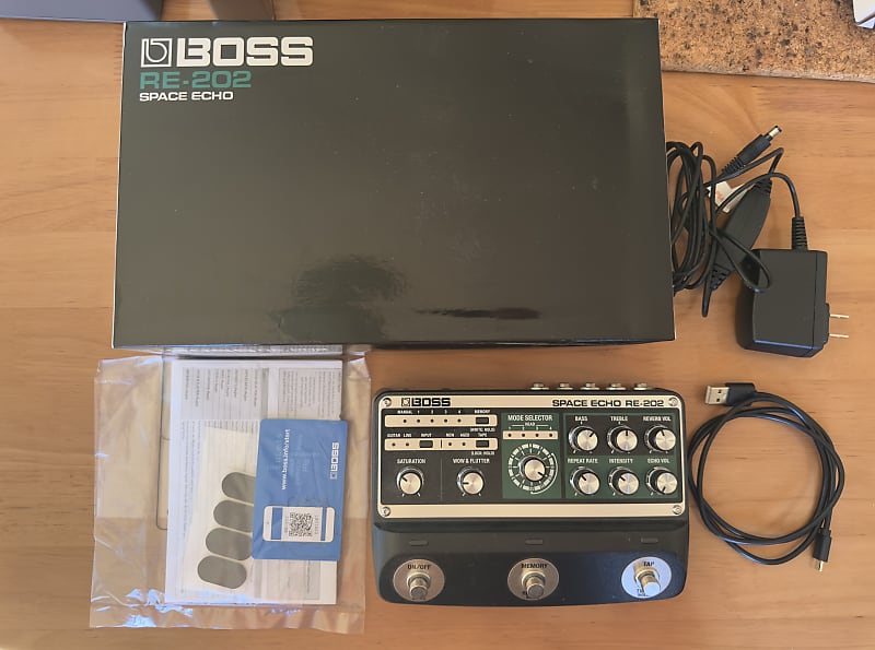 Boss RE-202 Space Echo