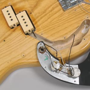 Fender Precision Bass 1975 Natural Left Handed image 13