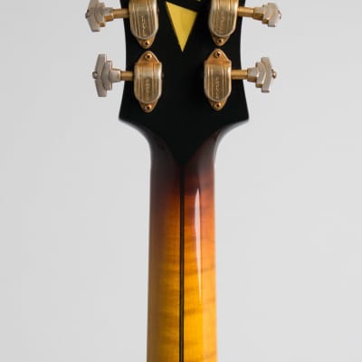 D'Aquisto New Yorker Delux Arch Top Acoustic/Electric Guitar (1967) - Sunburst Lacquer original black hard shell case image 6