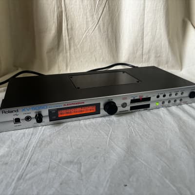 Roland XV-5050 64-Voice Synth Module xv5080 1-unit rack-module