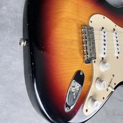 Fender American Stratocaster USA 2004 Burst image 5