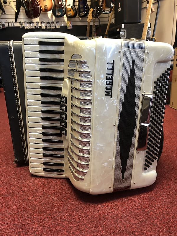 Morelli 347L Vintage Accordion Reverb