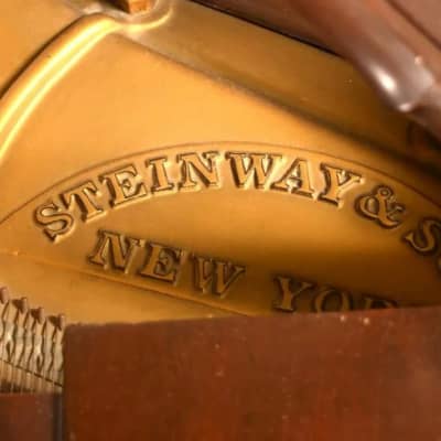 Steinway & Sons Mahogany Baby Grand Piano 5'2'' image 7
