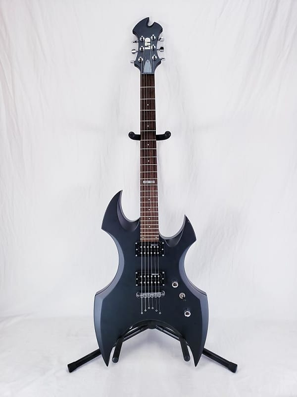 【レア・希少】ESP LTD AX-50 アックスボンバー 変形 エレキギター レア・希少】ESP LTD AX-50 アックスボンバー 変形 エレキギター