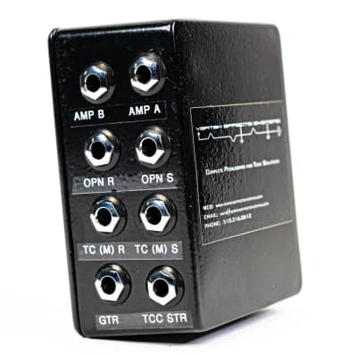 Vertex Effects Pedalboard Interface for 2 Amps with Stereo FX | Reverb