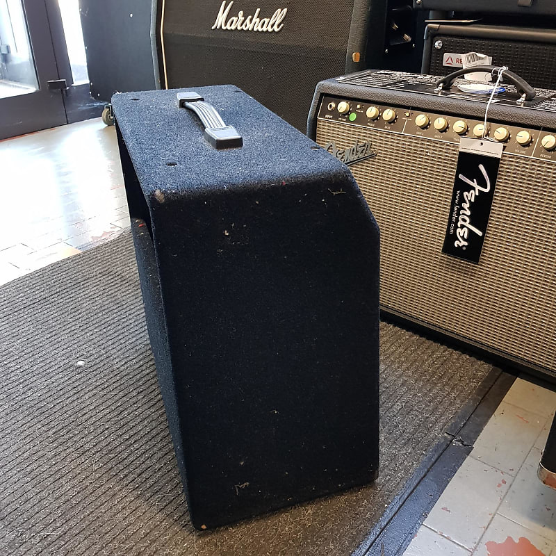 Hughes & Kettner Attax 40 ギターアンプ Used Hughes & Kettner Attax 40 – TR Crandall Guitars