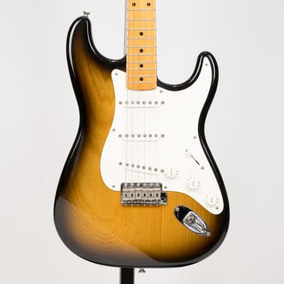Fender Limited Edition 40th Anniversary 1954 Reissue Stratocaster with Maple Fretboard 1994 - 2-Color Sunburst image 1