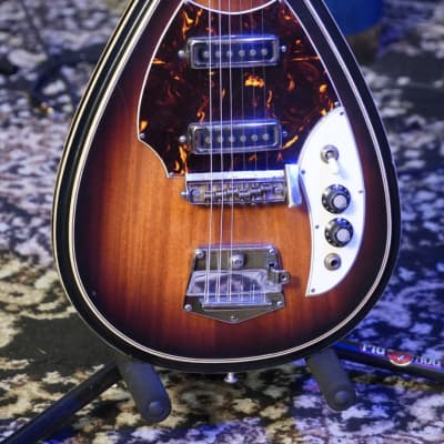 Winston Teardrop Guitar 1960's for sale