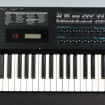 Yamaha DX7S 80s Digital Polyphonic FM Synthesiser  - 100V