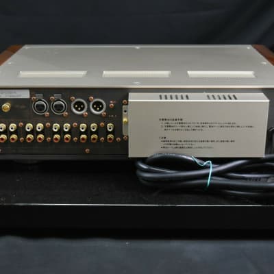 Technics SU-C7000 Stereo Control Amplifier in Very Good Condition image 13