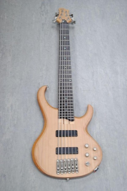 Ibanez shop btb 556