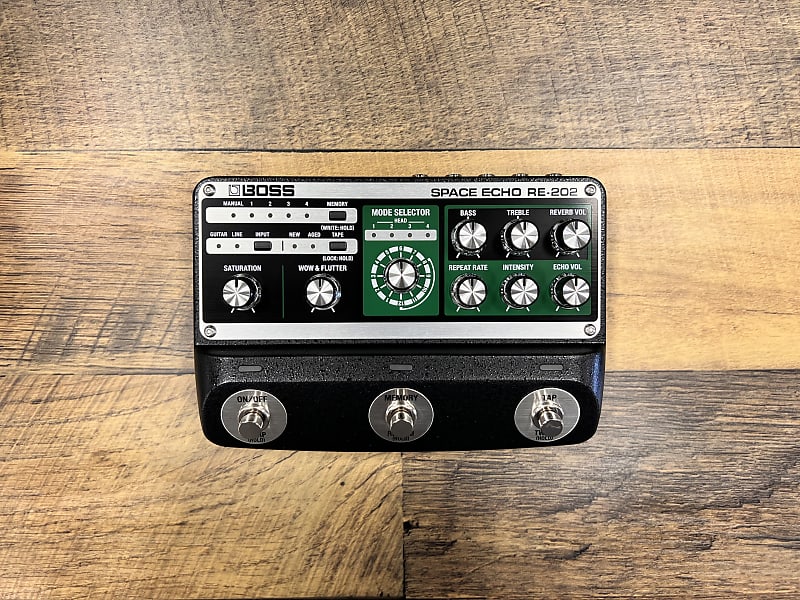 Boss RE-202 Space Echo