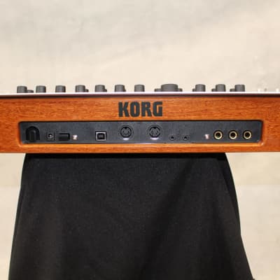 Korg Minilogue 4-voice Analog Polyphonic Synthesizer | Reverb Korg Minilogue 4-voice Analog Polyphonic Synthesizer | Reverb