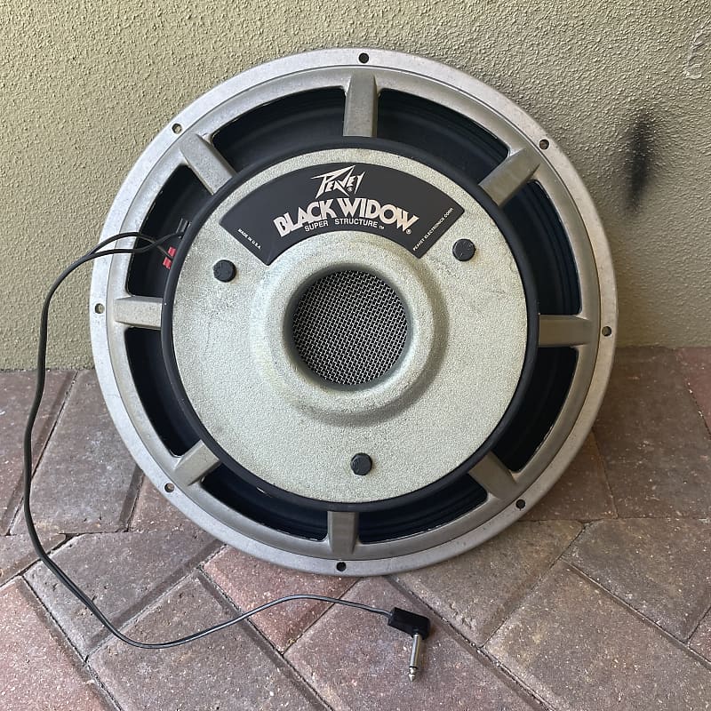 Peavey black widow 1502 sales