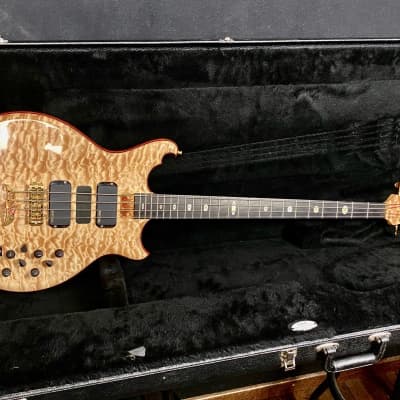 Alembic Series II 4-string "Heart of Gold" in quilted maple with case from Jan.14.2004 image 18
