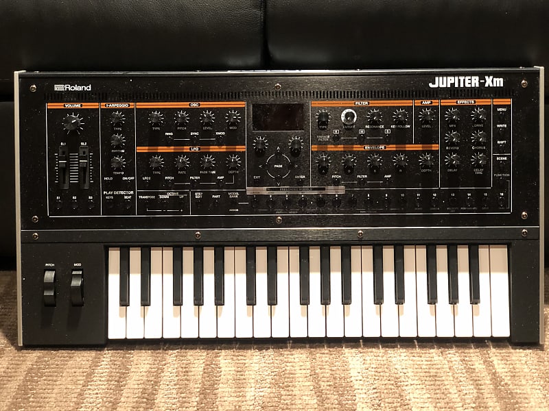 トップ Roland Jupiter Reverb | XM 鍵盤楽器