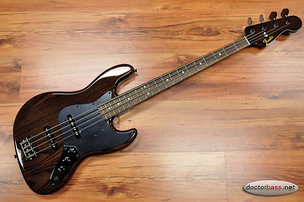 Fender '62 Vintage Jazz Bass Walnut | Reverb Canada