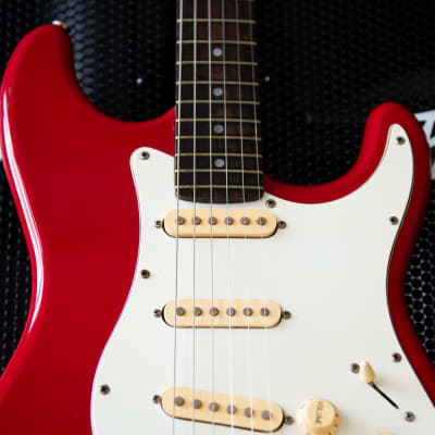 激レア '80s Hurricane by Morris strat Type 激レア '80s Hurricane by Morris strat Type 1980's Morris