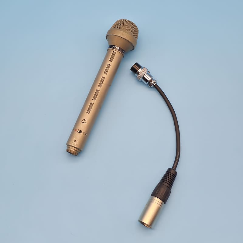 ☆Vintage 1960s Aiwa DM68 Dynamic Microphone (AKG D19 Reverb