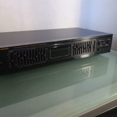 GenEXXA 10 Band Stereo Frequency Equalizer 31-9082 - spectrum analyzer + IMX Expander égaliseur image 3