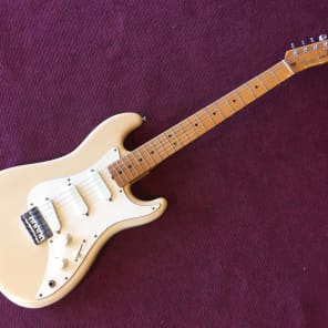 Fender Bullet 1980's White image 1