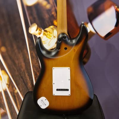 Ibanez ATZ10P-STM Premium Andy Timmons Signature E-Guitar 6 String - Sunburst Matte + Bag image 8