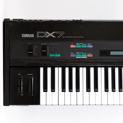 Yamaha DX7 Synthesizer / Keyboard - Classic FM Sound Retro Cool - Vintage image 2