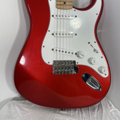 Fender Stratocaster  2008 Candy Apple Red MIM image 3