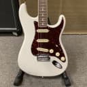 Limited Edition Fender Stratocaster White “Channel Bound”