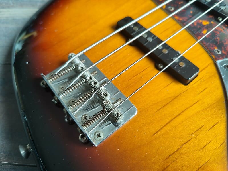2003 History (Fujigen) Japan ZJ-CFS Jazz Bass (Sunburst