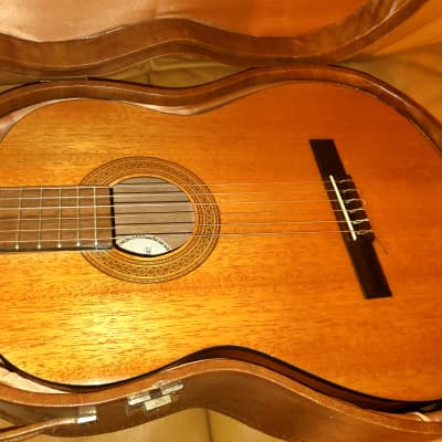 SAMICK LC-015G classical guitar and hard-shell case, 70's-80's, - natural with gloss coating. image 4